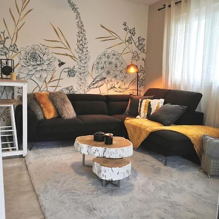 Appartement Chic & Cosy Saint Pierre Exterior photo